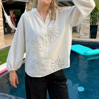 Blouse broderie Soleil