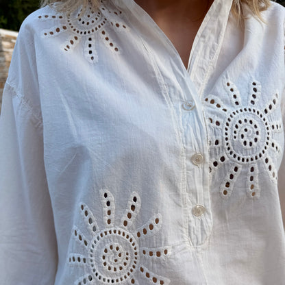 Blouse broderie Soleil